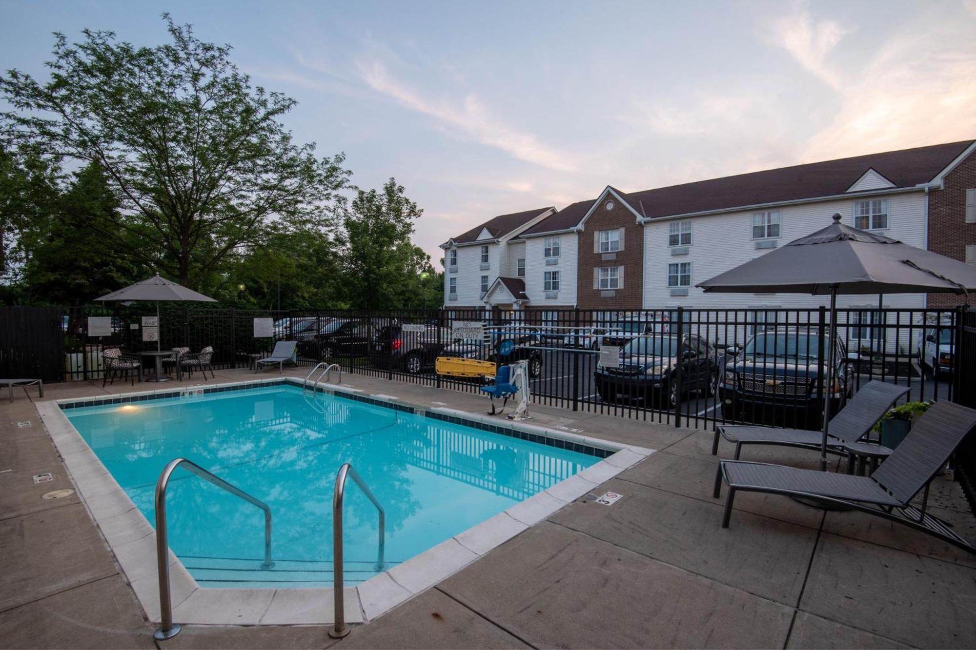 Towneplace Suites Columbus Airport Gahanna Екстериор снимка